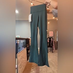 Lululemon Mini Flare Size 6
